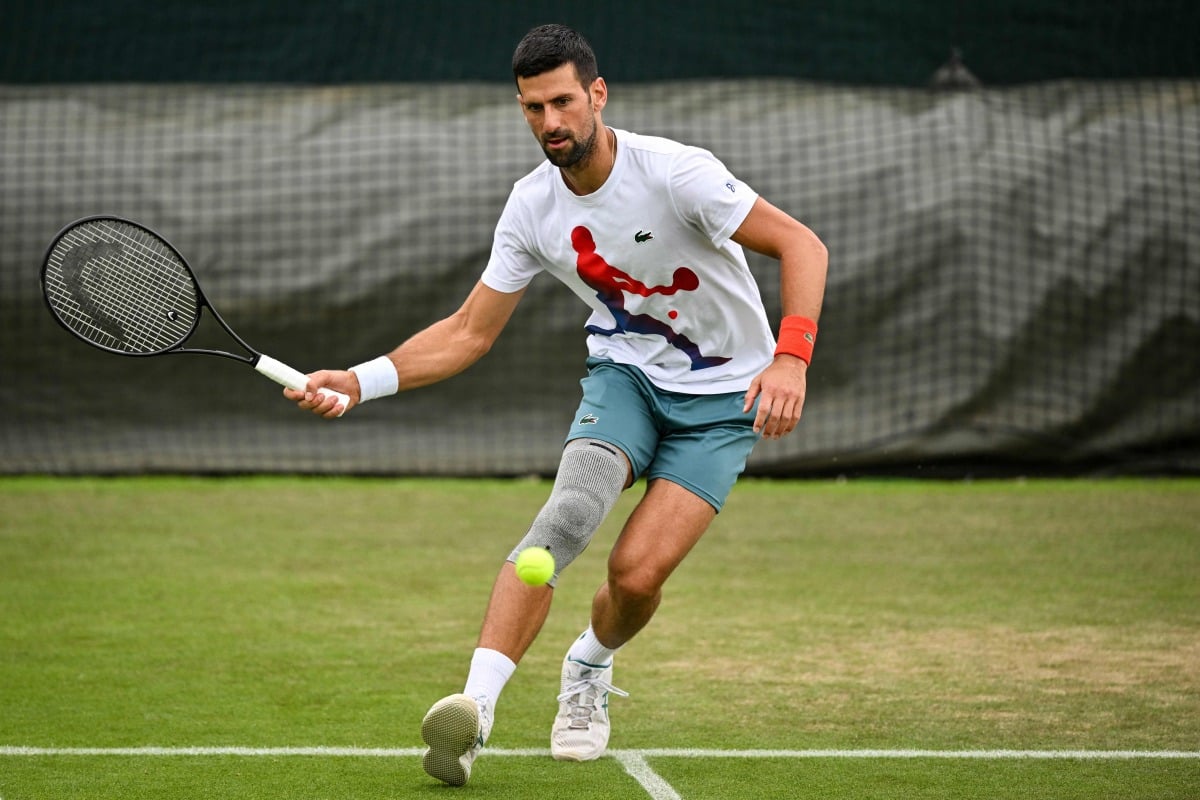 ROGER THAT: Djokovic nears Federer Wimby record